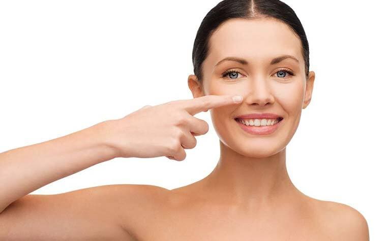 Comment puis-je savoir si je dois me faire opérer du nez ?
