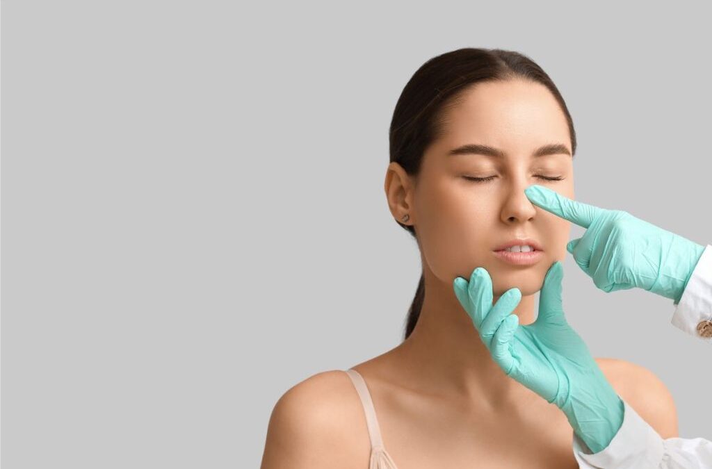 Comment corriger le profil du nez grâce à la rhinoplastie ultrasonique ?